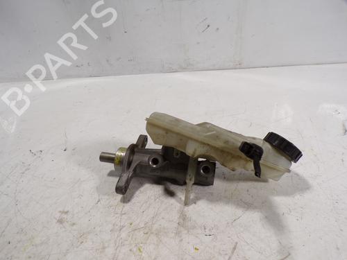Used Brake master cylinder Brake master cylinder VOLVO V40 Hatchback (525) D3 (150 hp) 7675486 7675486