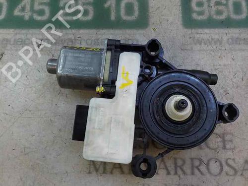 Right rear window motor VW GOLF VII (5G1, BQ1, BE1, BE2)  | BP5881082E22 