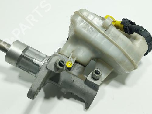 brake-master-cylinder-opel-insignia-a-saloon-g09-2008-2009-2010-2011-2012-2013-2014-2015-2016-2017-36765843 main image