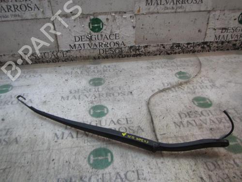 Used Front windshield wiper arm Front windshield wiper arm FIAT ULYSSE (179_) 2.2 JTD (128 hp) 3833676 3833676