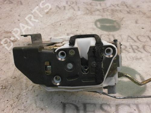 Højre fortil lås Højre fortil lås OPEL AGILA A (H00) 1.3 CDTI (F68) (70 hp) 3771102 3771102