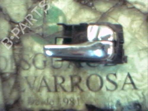 Used Front left interior door handle NISSAN PRIMERA (P11) 2.0 TD (90 hp) 3778809