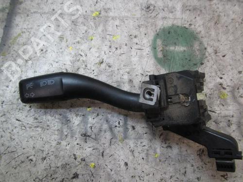 Used Steering column stalk AUDI A3 Sportback (8PA) 1.4 TFSI (125 hp) 4010987