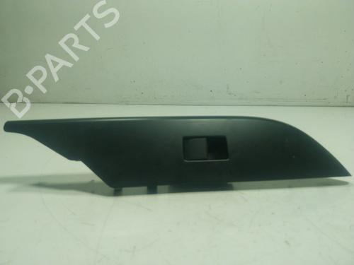 Used Right front window switch Right front window switch TOYOTA HILUX VIII Pickup (_N1_) 2.4 D 4WD (GUN125_, GUN125R) (150 hp) 18261484 18261484