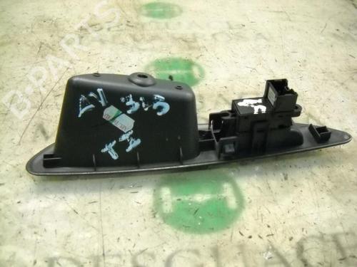 Left rear window switch NISSAN PRIMERA Hatchback (P12) 2.2 Di | BP3746098I29 