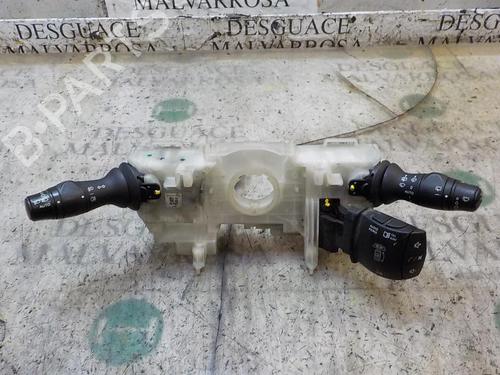Used Headlight switch Headlight switch RENAULT MEGANE III Hatchback (BZ0/1_, B3_) 1.9 dCi (BZ0N, BZ0J) (131 hp) 3998760 3998760