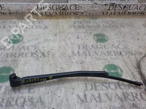 Used Rear windshield wiper arm BMW 1 (E87) 120 d (163 hp) 3854118