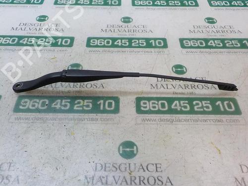 front-wipers-mechanism-dacia-sandero-ii-12-2012-3870698 main image