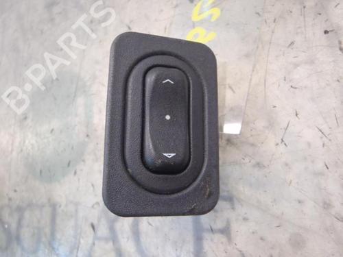 Used Right front window switch Right front window switch OPEL CORSA C (X01) 1.2 Twinport (F08, F68) (80 hp) 3797141 3797141
