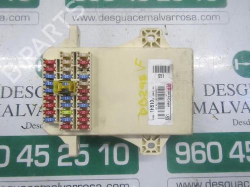 Caja reles / fusibles HYUNDAI i30 (FD) 1.6 CRDi (116 hp) 3864856