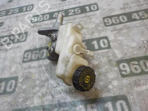 Used Brake master cylinder TOYOTA YARIS (_P13_) [2010-2020]  3860441