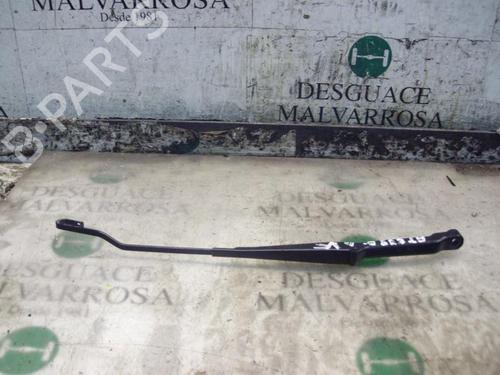 Used Front windshield wiper arm VW POLO (6N2) 1.4 TDI (75 hp) 3761480