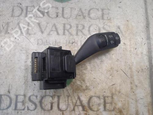 Used Steering column stalk FORD FOCUS II (DA_, HCP, DP) [2004-2013]  3810187