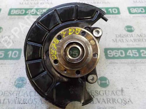 Used Right front steering knuckle VW PASSAT B7 (362) 1.6 TDI (105 hp) 5666612
