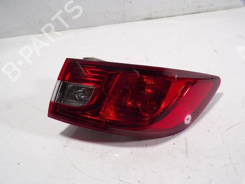 Used Right taillight RENAULT CLIO IV (BH_) 1.5 dCi 75 (75 hp) 8676344
