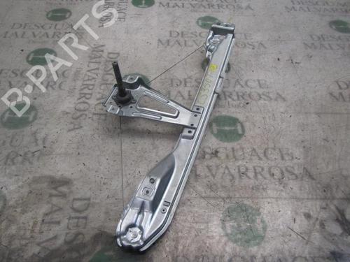 Rudehejsemekanisme Højre bagtil RENAULT CLIO III (BR0/1, CR0/1) 1.2 16V (BR02, BR0J, BR11, CR02, CR0J, CR11) (75 hp) 3828222