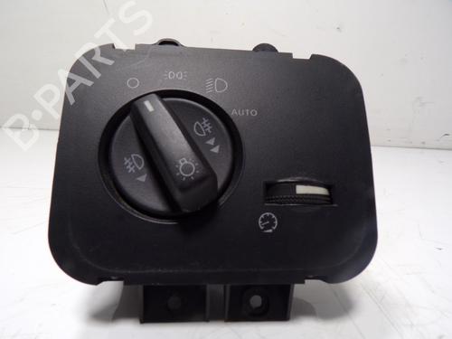 Used Headlight switch Headlight switch LAND ROVER DISCOVERY III (L319) 2.7 TD 4x4 (190 hp) 13299432 13299432