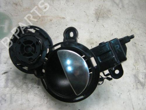 Used Front right interior door handle Front right interior door handle MINI MINI (R50, R53) Cooper (116 hp) 3749498 3749498