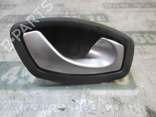 Used Front right interior door handle Front right interior door handle RENAULT GRAND SCÉNIC III (JZ0/1_) 1.9 dCi (JZ0J, JZ0N, JZ1K, JZ1S) (131 hp) 4001075 4001075
