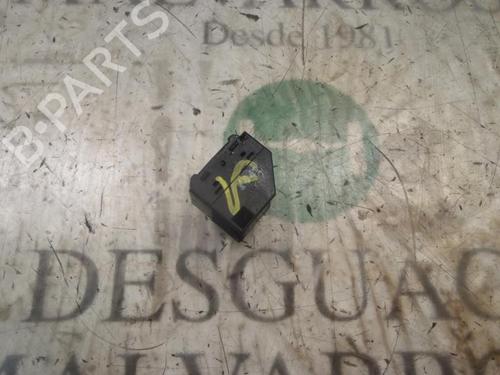 Right rear window switch VW PASSAT B5.5 (3B3) 2.3 V5 | BP3811571I28 