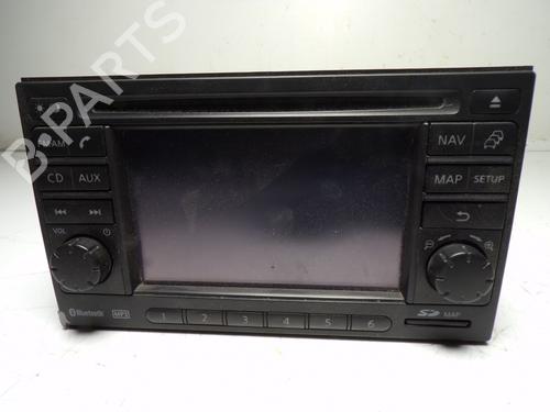 Radio NISSAN QASHQAI / QASHQAI +2 I (J10, NJ10, JJ10E) [2006-2014]  13418785