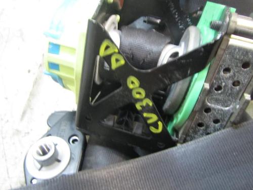 Used Front right seatbelt Front right seatbelt 8740357 8740357