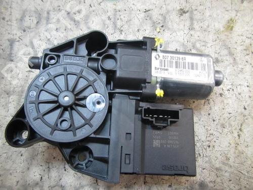 Rudehejsemotor forskærm højre RENAULT MEGANE III Hatchback (BZ0/1_, B3_) 1.5 dCi (BZ09, BZ0D, BZ1W, BZ29, BZ14) | BP3841491E20 