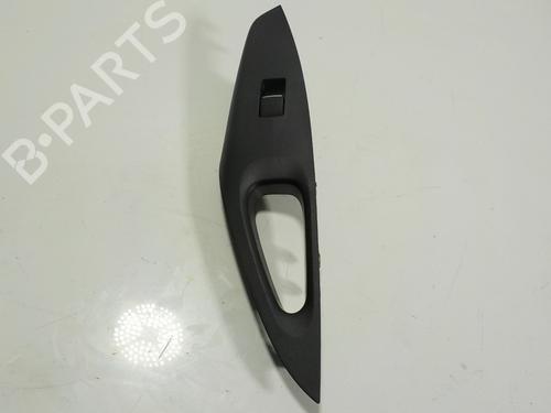 Used Right rear window switch Right rear window switch TOYOTA COROLLA Saloon (_E21_) [2019-2026] 11823212 11823212