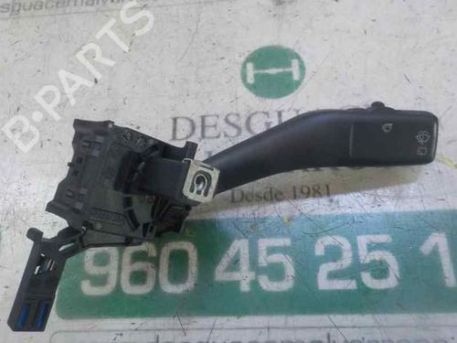 Used Steering column stalk SEAT ALTEA (5P1) 1.9 TDI (105 hp) 5127656