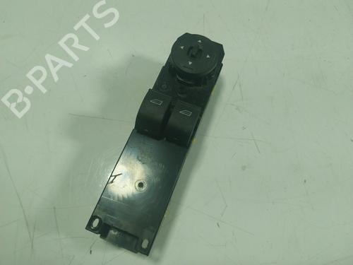 Used Left front window switch Left front window switch FORD TRANSIT COURIER B460 Box Body/MPV 1.5 TDCi (75 hp) 17978782 17978782