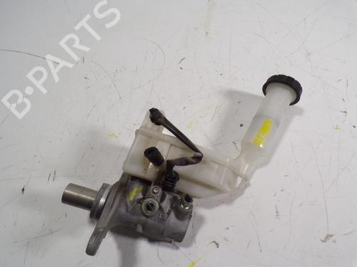 Used Brake master cylinder NISSAN JUKE (F15) 1.5 dCi (110 hp) 9218898