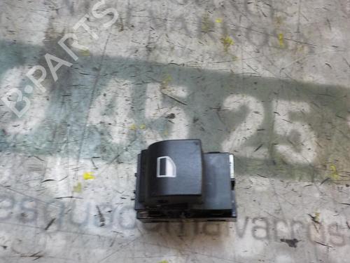 Used Right rear window switch Right rear window switch BMW 5 Touring (F11) 520 d (190 hp) 4002214 4002214