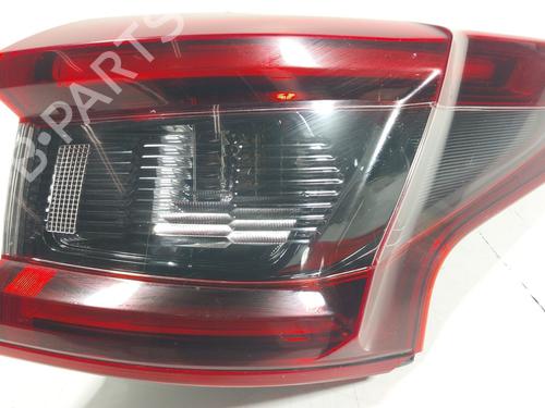 Used Right taillight NISSAN QASHQAI II SUV (J11, J11_) 1.3 DIG-T (140 hp) 27334213
