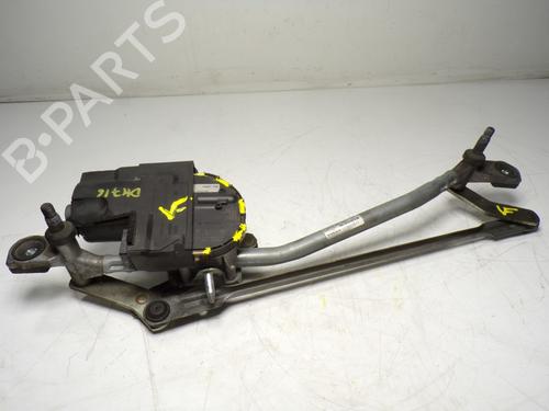 Used Front wiper motor Front wiper motor VOLVO V40 Cross Country (526) [2012-2019] 13242285 13242285