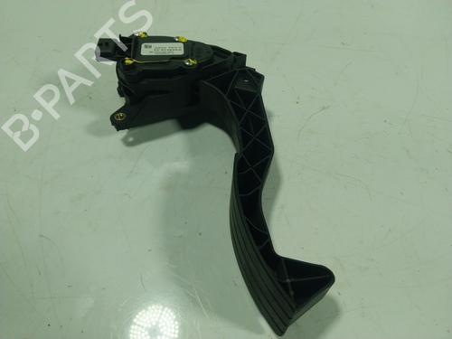 Pedal SMART FORFOUR Hatchback (453) electric drive (453.091) (82 hp) 16876549