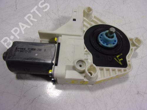 Used Left front window motor Left front window motor VW TOUAREG (7P5, 7P6) 3.0 V6 TDI (240 hp) 15853733 15853733
