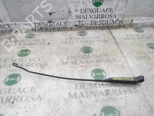 Used Front windshield wiper arm OPEL TIGRA TwinTop (X04) 1.4 (R97) (90 hp) 3998933