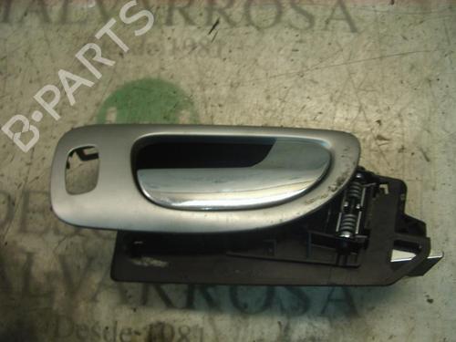 Højre bagtil invendig håndtag PEUGEOT 307 Break (3E) 2.0 HDI 90 (90 hp) 3782220