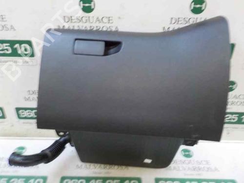 Used Glove box Glove box PEUGEOT 308 II (LB_, LP_, LW_, LH_, L3_) 1.2 THP 130 (131 hp) 5544677 5544677