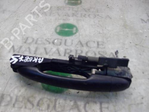 Used Front left exterior door handle RENAULT LAGUNA II (BG0/1_) [2001-2007]  3740491