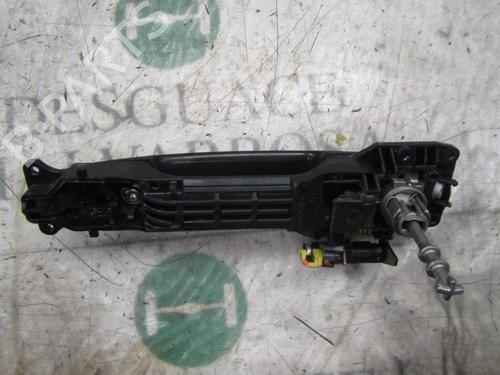 Venstre fortil udvendigt håndtag TOYOTA YARIS (_P9_) 1.4 D-4D (NLP90_, NLP90R) | BP4007756C128 