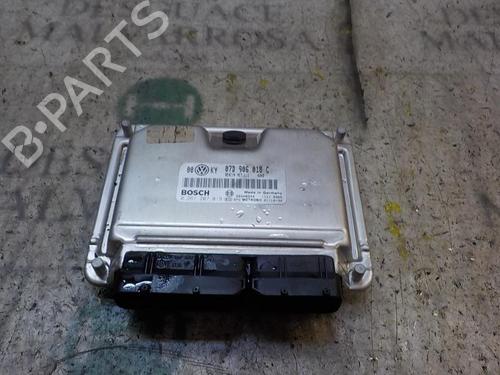 Used Engine control unit (ECU) Engine control unit (ECU) VW PASSAT B5.5 (3B3) 4.0 W8 4motion (275 hp) 4005273 4005273
