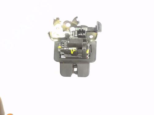 Used Tailgate lock AUDI A3 Sportback (8VA, 8VF) 2.0 TDI (150 hp) 9763208