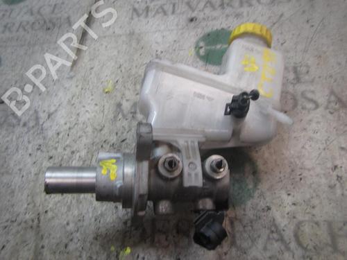 Used Brake master cylinder FIAT BRAVO II (198_) 1.6 D Multijet (198AXH1B) (105 hp) 3829577