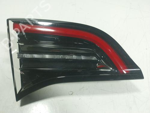Used Left tailgate light Left tailgate light TESLA MODEL Y (5YJY) Long Range All-wheel Drive (514 hp) 16665715 16665715