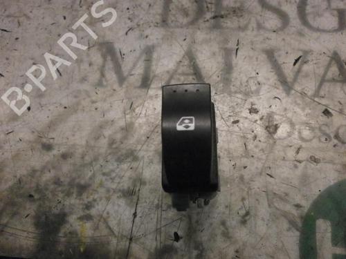 Høyre bak elrute bryter RENAULT MEGANE II (BM0/1_, CM0/1_) 1.9 dCi (BM0G, CM0G) (120 hp) 3786415