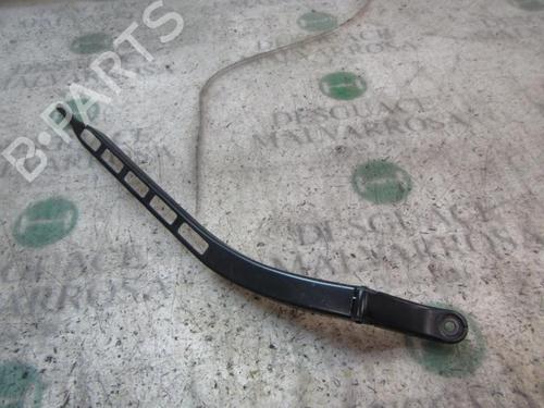 Used Front windshield wiper arm Front windshield wiper arm 4009847 4009847