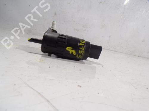 Used Washer pump VW TIGUAN (AD1, AX1) 2.0 TDI (150 hp) 14287354