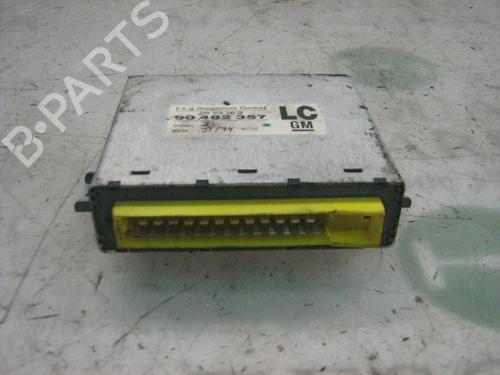 Elektronische module OPEL CORSA B (S93) 1.5 D (F08, F68, M68) (50 hp) 3751746