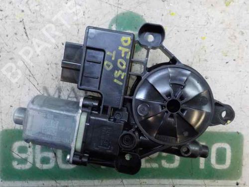 Used Right rear window motor VW GOLF VII (5G1, BQ1, BE1, BE2) 1.5 TSI (150 hp) 5840637